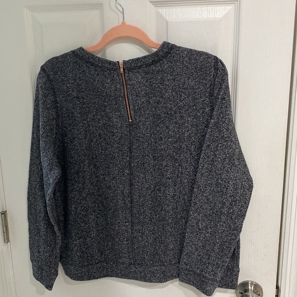 H&M Gray Sweater Rose Gold Back Zip Marled Knit Zipper Detail Size M - Picture 7 of 7